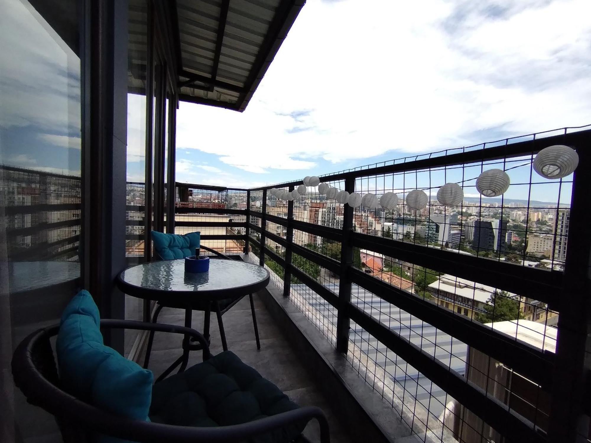 City Mountain View Tbilisi Luaran gambar