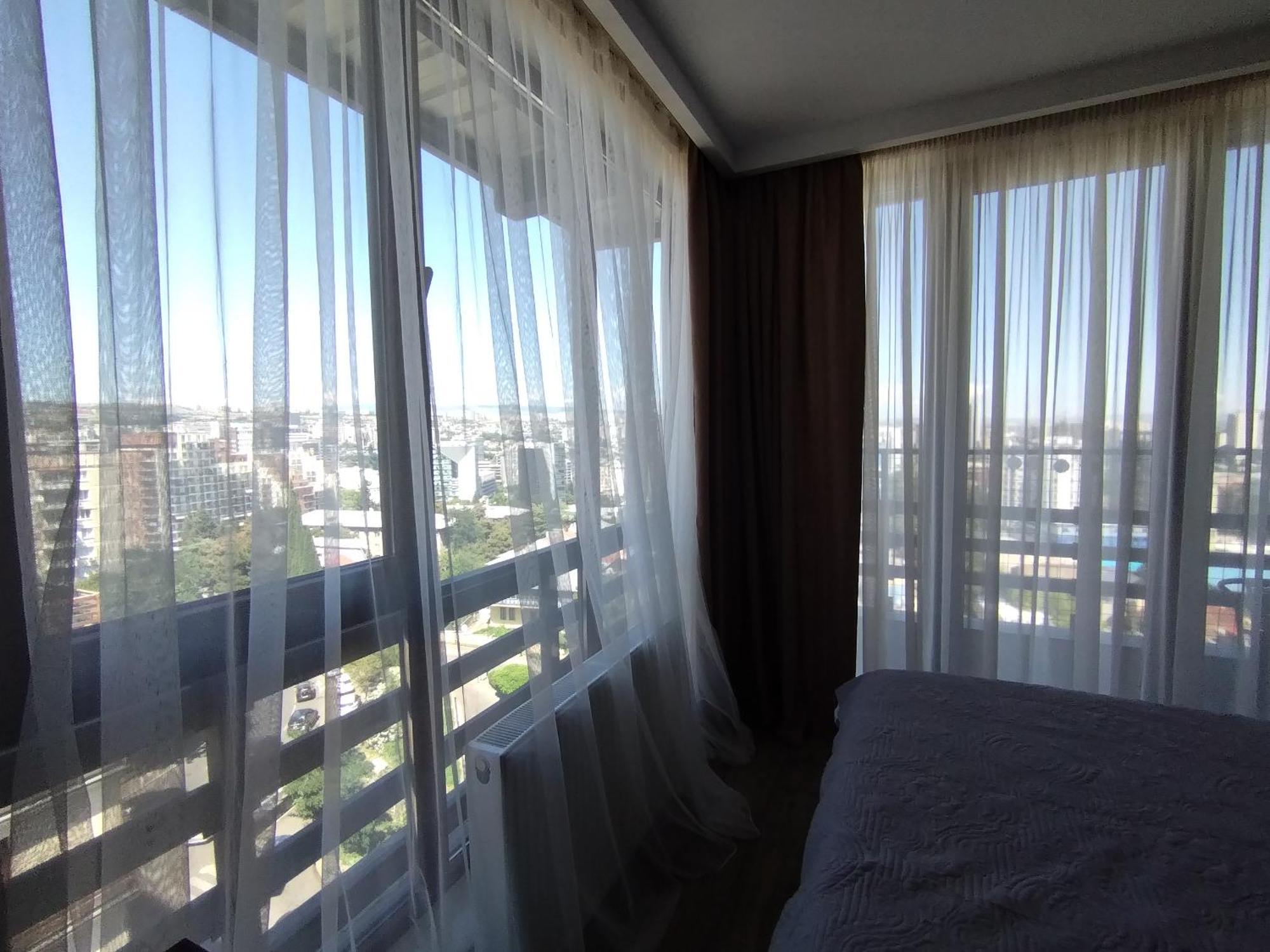 City Mountain View Tbilisi Bilik gambar